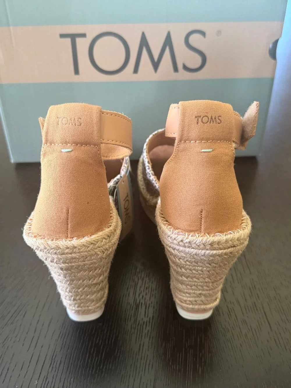 New 💝 TOMs Marisol Leopard Print Espadrille Wedge Sandals